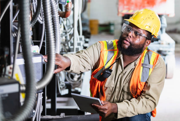 Best Electrician Near Me  in Maryland Heights, MO